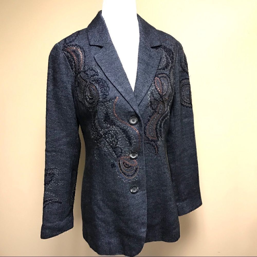 Coldwater Creek embroidered wool blend blazer Size 4